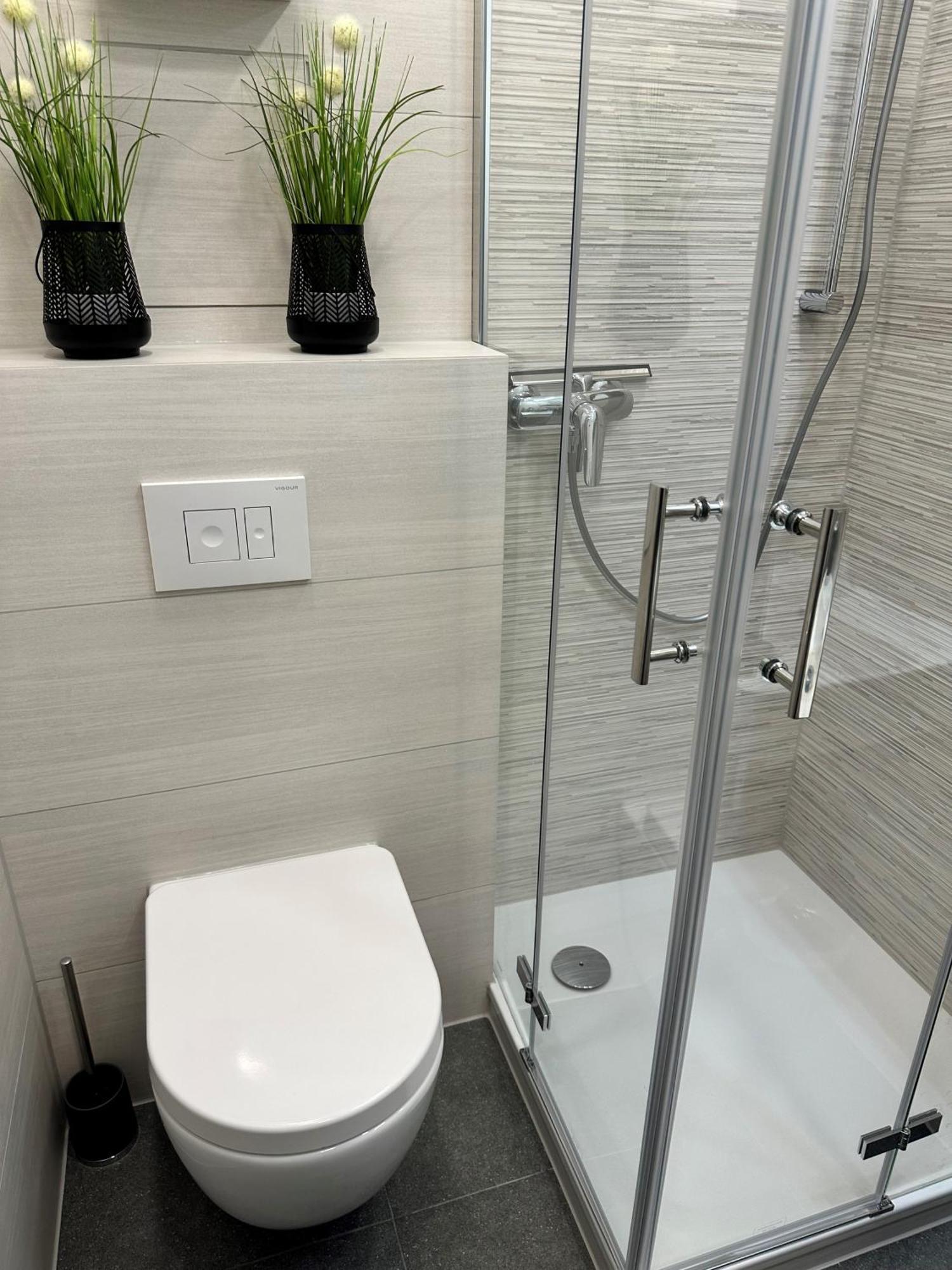 Fewo Sky21 * Langen Exklusives Appartment Vollausstattung / Zentrale Lage *Neu* Luaran gambar